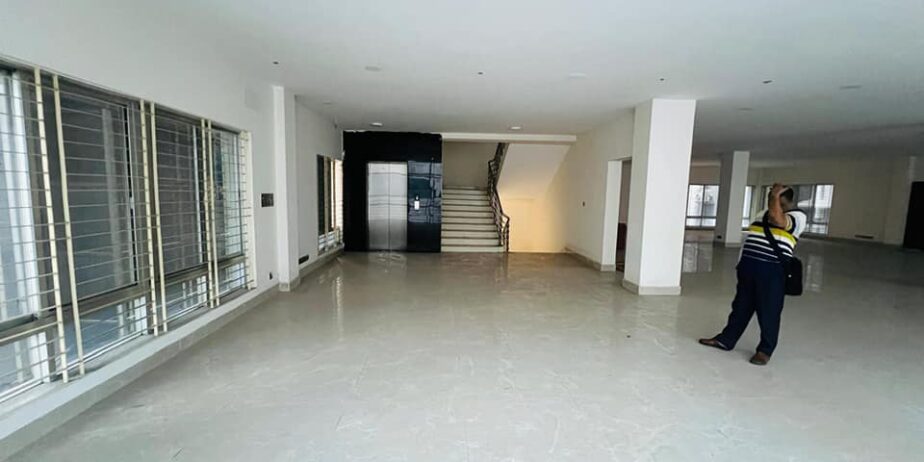 Commercial Space for rent in Gulshan 01