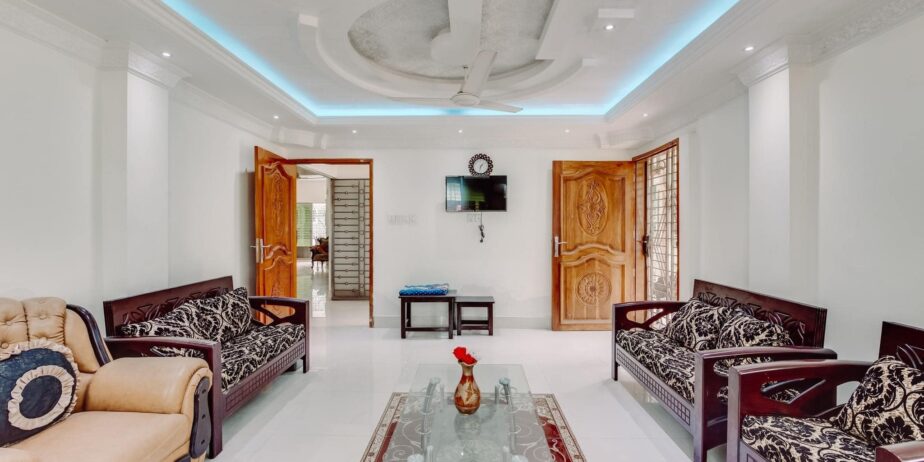 Al-Ferdous Holiday Home এ মাত্র ১১৯৯ টাকায় প্রিমিয়াম এসি কাপল রুম