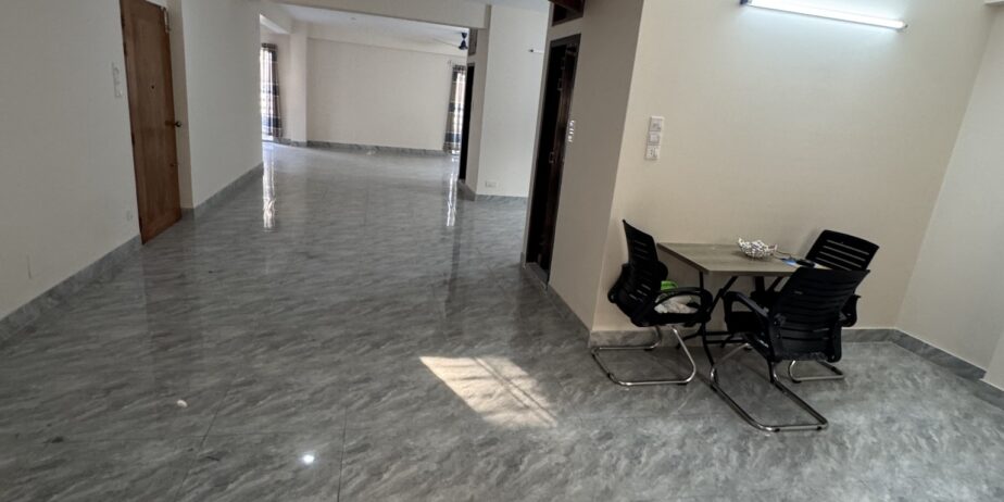 Commercial Space for rent in a completely new building right beside Nikunja 1 Lake.