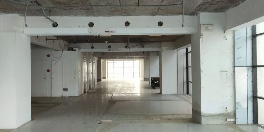 Fully commercial open space for rent Gulshan Avenue 6200 SQ feet