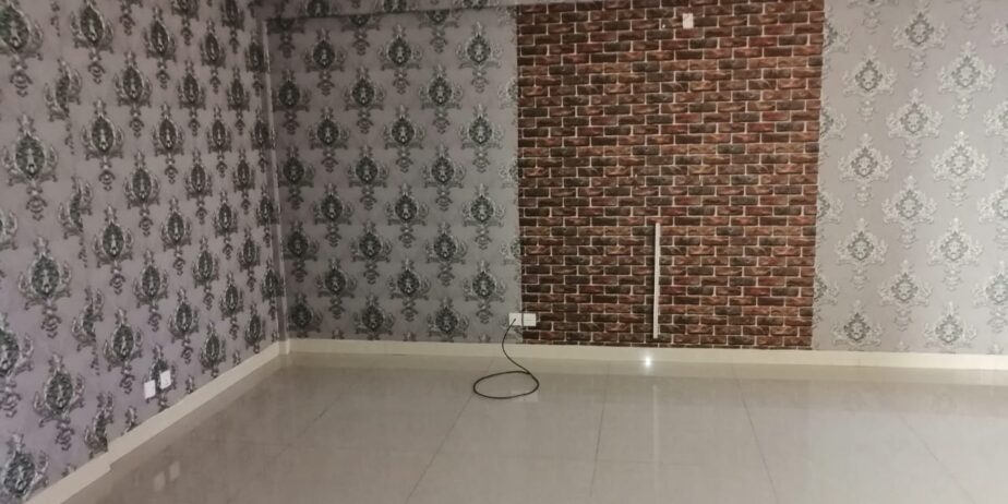 Luxury Apartment with swimming pool, 2400 sqft at just Beside Baridhara 13 no gate